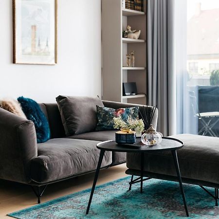 Design Apartman - Free Parking Сегед Экстерьер фото