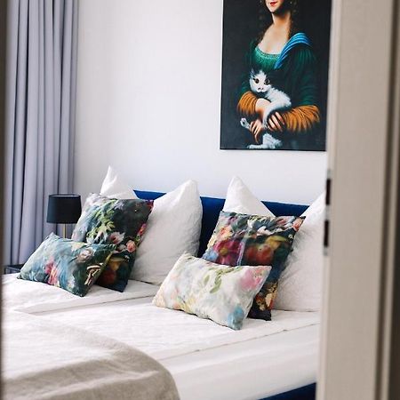 Design Apartman - Free Parking Сегед Экстерьер фото