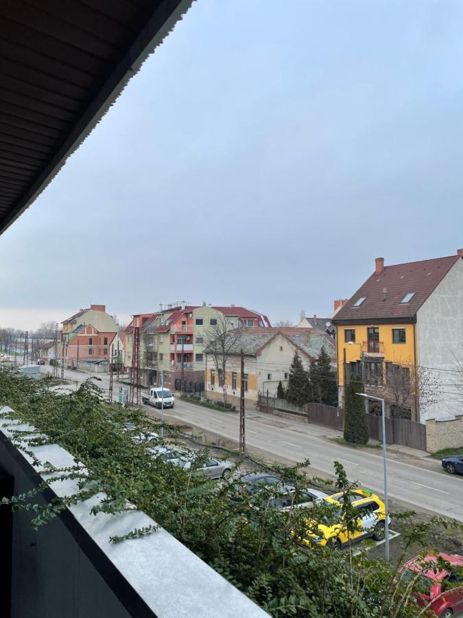 Design Apartman - Free Parking Сегед Экстерьер фото