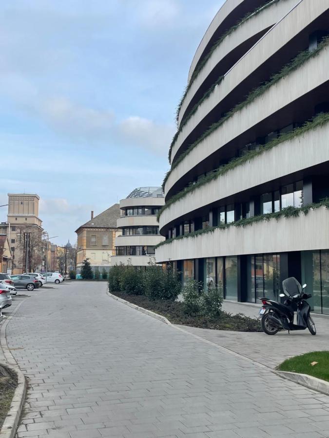 Design Apartman - Free Parking Сегед Экстерьер фото