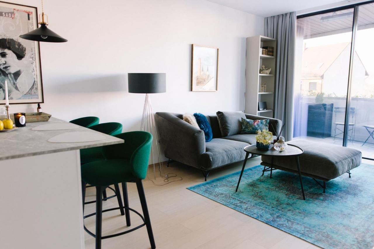Design Apartman - Free Parking Сегед Экстерьер фото